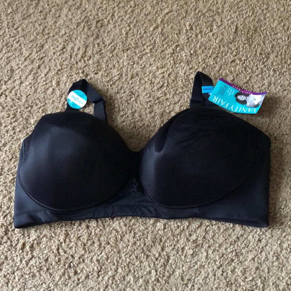 ‼️NWT‼️ Black Wirefree Vanity Fair Bra